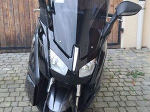 VEND SCOOTER ELECTRIQUE 11KW)