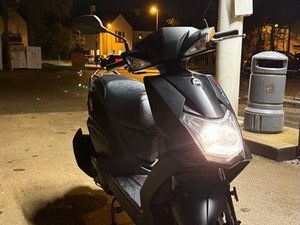 SCOOTER ORBIT III 50 NOIR MAT E5