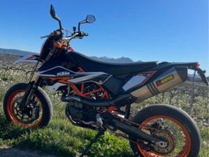 KTM 690 SMC R