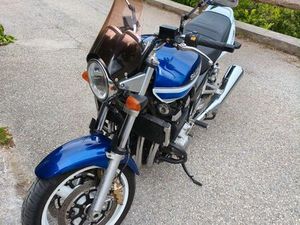 SUZUKI 1400 2001 34300 KM