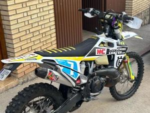 HUSQVARNA - TE 300 2022