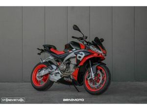APRILIA TUONO 660