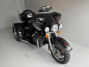 HARLEY DAVIDSON EML MANHATTEN TRIKE TRI GLIDE - 1. HAND - TÜV NEU