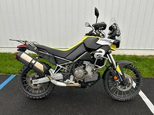 2022 APRILIA TUAREG 660