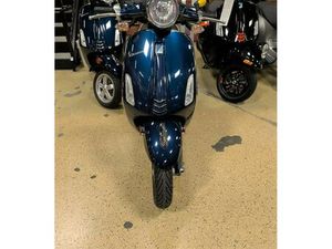 2015 VESPA PRIMAVERA 50