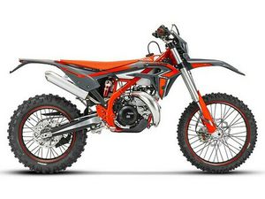 2025 BETA 300 XTRAINER