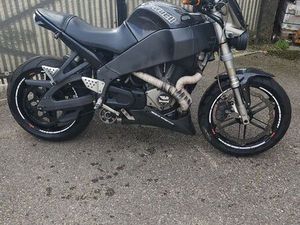 TRÈS BELLE BUELL XB12S FULL CARBONE