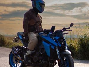 VEND SUZUKI GSXS 950 A2