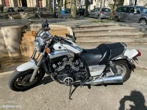 YAMAHA 1200 VMAX