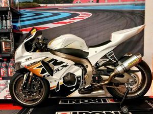 SUZUKI 1000 GSXR PISTE 2010