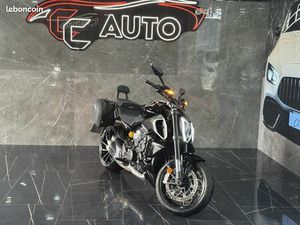 DUCATI DIAVEL V4 2024