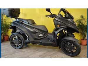 VENDO QUADRO QUADRO 4 (2017 - 18) USATA A GENOVA (CODICE 9884830) - MOTO.IT