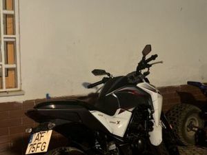 MOTO SYM NHX 125 QUARTEIRA