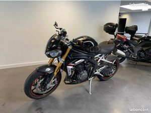 SPEED TRIPLE RS 1200