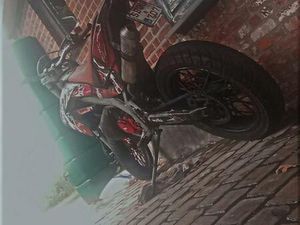 ② APRILLIA SX50 2009