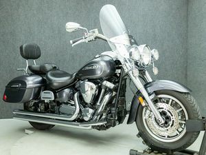 2014 YAMAHA XV1700 ROAD STAR 1700 SILVERADO S