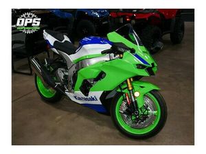 2024 KAWASAKI NINJA® ZX™-10R ABS KRT EDITION