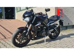 VENDO TRIUMPH STREET TRIPLE RS (2017 - 19) USATA A SIENA (CODICE 9885137) - MOTO.IT