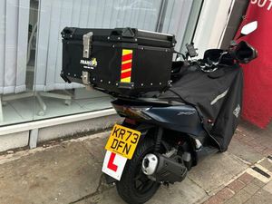 HONDA PCX 125 (2023) – EXCELLENT CONDITION – PERSONAL BIKE, NOT USED FOR DELIVERY