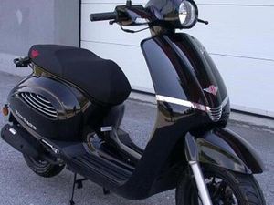 ZÜNDAPP BELLA R50 IN SCHWARZ EURO 5 MIT 3,9 PS FESTPREIS !!!!