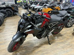 2026 SUZUKI GSX-8S 8T