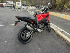 2025 DUCATI MULTISTRADA V2