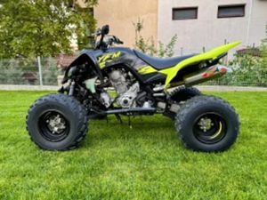 YAMAHA RAPTOR YFM 700R