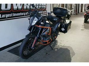 2021 KTM 890 ADVENTURE