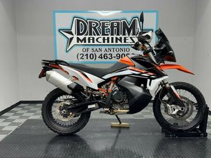 2022 KTM 890 ADVENTURE R