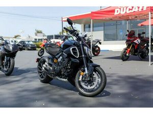 2024 DUCATI DIAVEL V4 BLACK V4