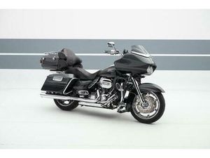 VENDO HARLEY-DAVIDSON 1800 ROAD GLIDE ULTRA (2011 - 12) - FLTRUSE USATA A BASSANO DEL GRAPPA (CODICE 9884676) - MOTO.IT
