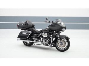 VENDO HARLEY-DAVIDSON 1800 ROAD GLIDE ULTRA (2011 - 12) - FLTRUSE USATA A BASSANO DEL GRAPPA (CODICE 9884676) - MOTO.IT
