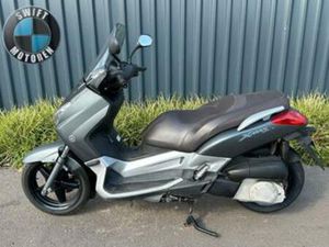 YAMAHA YP 250 DX - X MAS (BJ 2009) — MOTOREN | YAMAHA — MARKTPLAATS