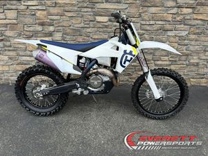 2019 HUSQVARNA® FX 450