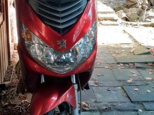 VERKAUFE 2 PEUGEOT ELYSTAR