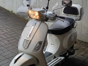 VESPA 125S 2009