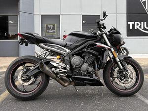 2018 TRIUMPH STREET TRIPLE RS