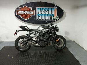 2024 TRIUMPH STREET TRIPLE 765 R - SILVER ICE