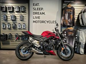 2024 TRIUMPH STREET TRIPLE 765 RS