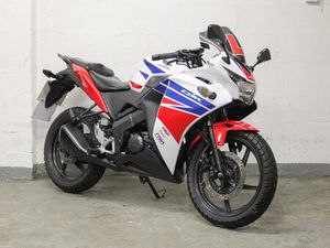 HONDA CBR125R 124 CC