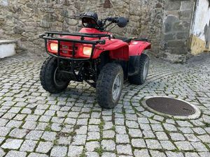 MOTO 4 HONDA FOURTRAX TRX 250 ÉVORA (SÃO MAMEDE, SÉ, SÃO PEDRO E SANTO ANTÃO)