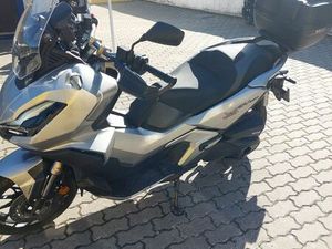 MOTA HONDA ADV350 LOUSA