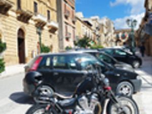 SUZUKI INTRUDER 600 CC