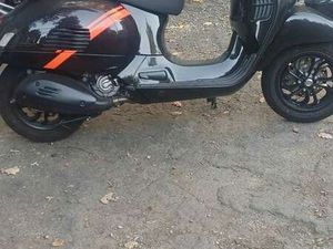 PIAGGIO GTS 300 NERO