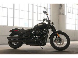 2019 HARLEY-DAVIDSON® SOFTAIL STREET BOB 107