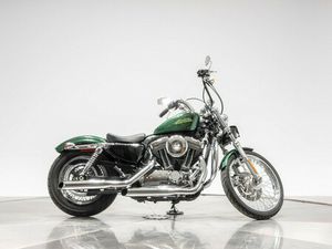 2013 HARLEY-DAVIDSON SEVENTY-TWO