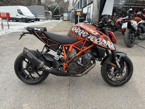 KTM 1290 SUPER DUKE R
