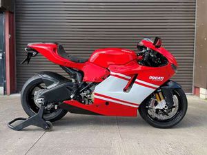 DUCATI DESMOSEDICI RR