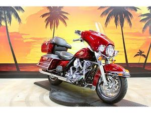 2010 HARLEY-DAVIDSON® FLHTC - ELECTRA GLIDE® CLASSIC