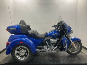 2024 HARLEY-DAVIDSON TRI GLIDE® ULTRA
